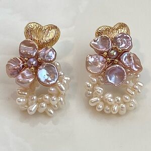 E75-High Quality Pink Petal Pearl And Baby Pearl Flower Heart Earring